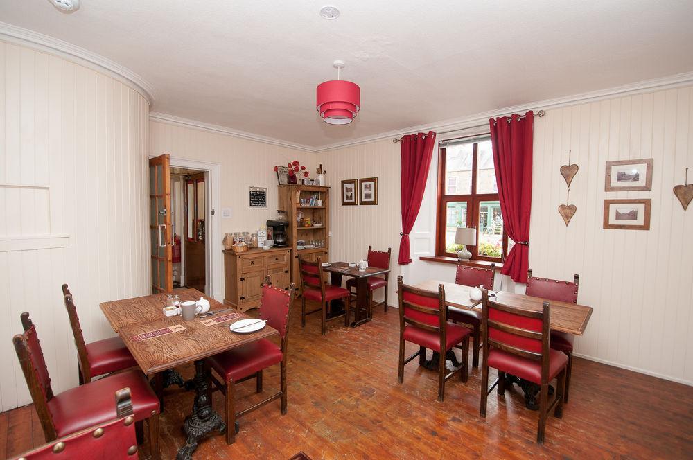The Red Lion Earlston 외부 사진