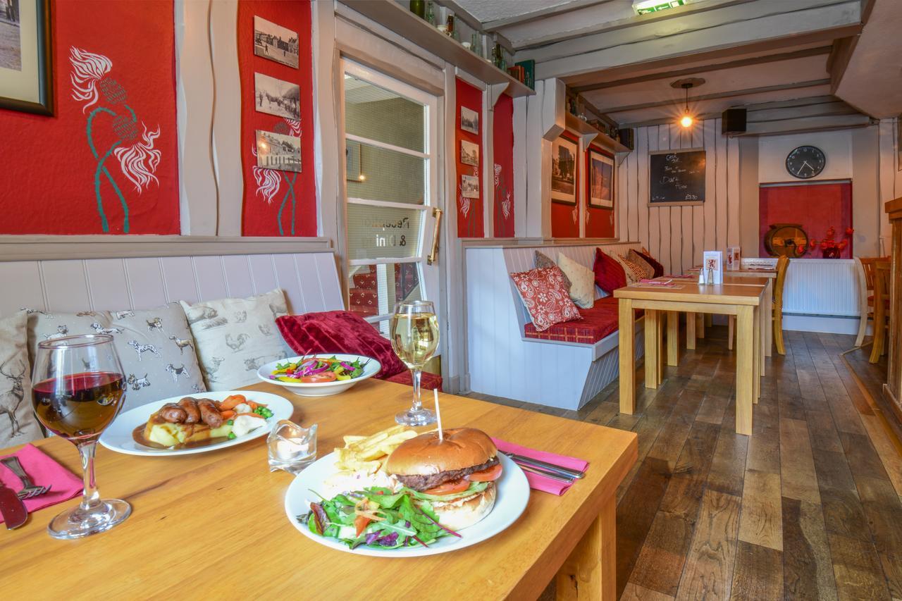 The Red Lion Earlston 외부 사진