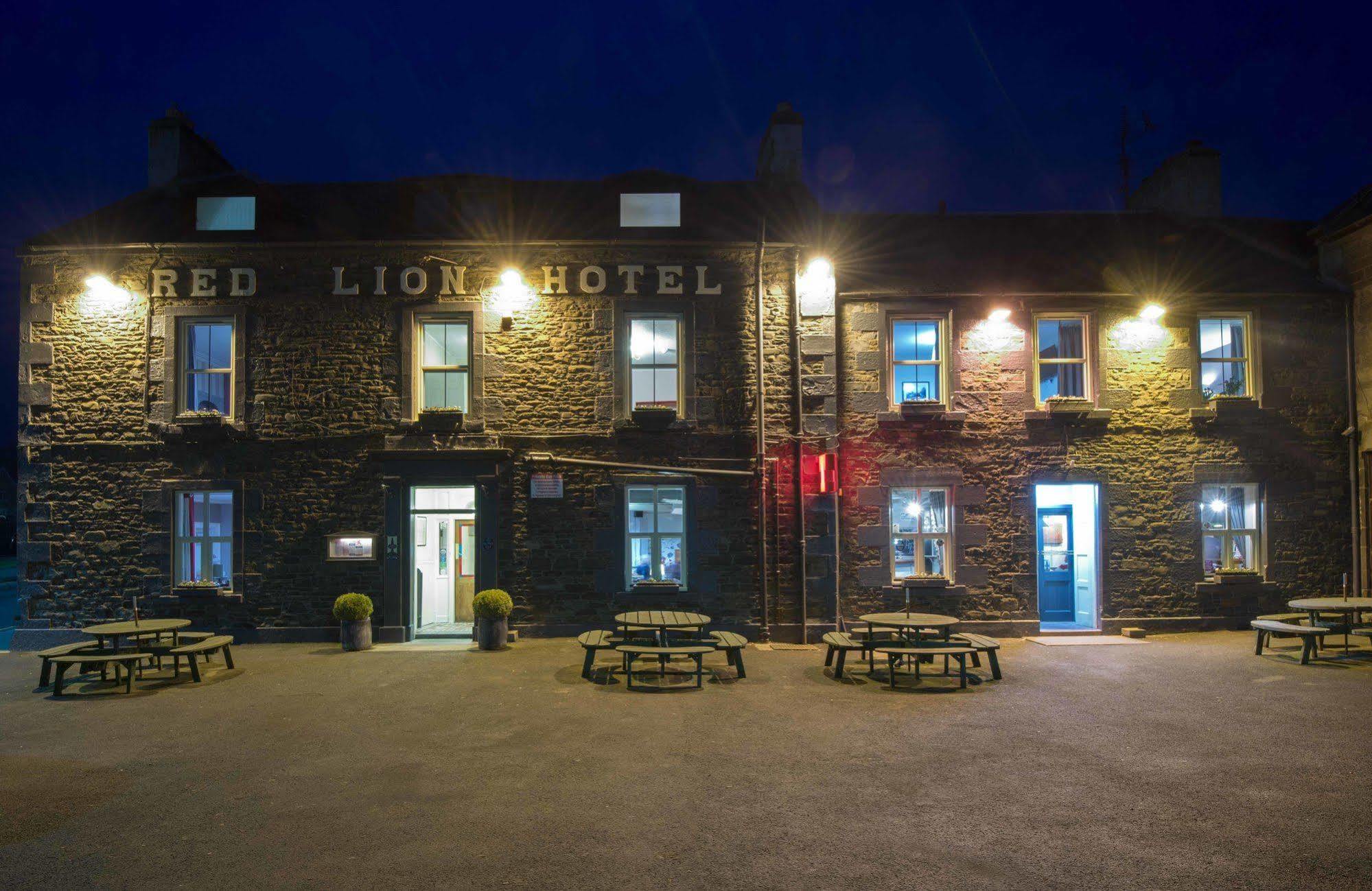 The Red Lion Earlston 외부 사진